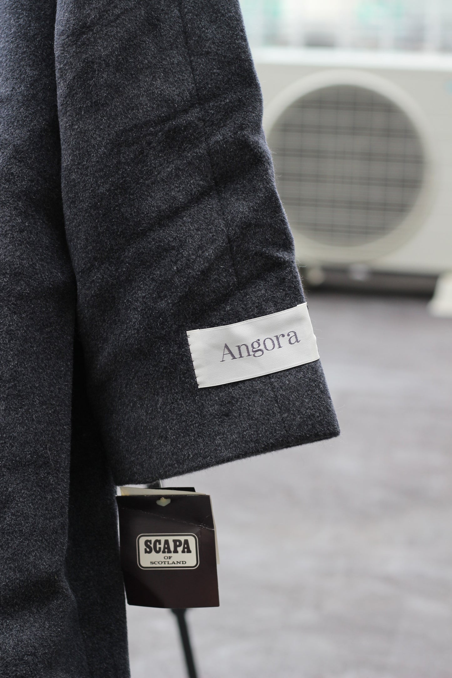 Women's Cashmere & Angora Coats x3点