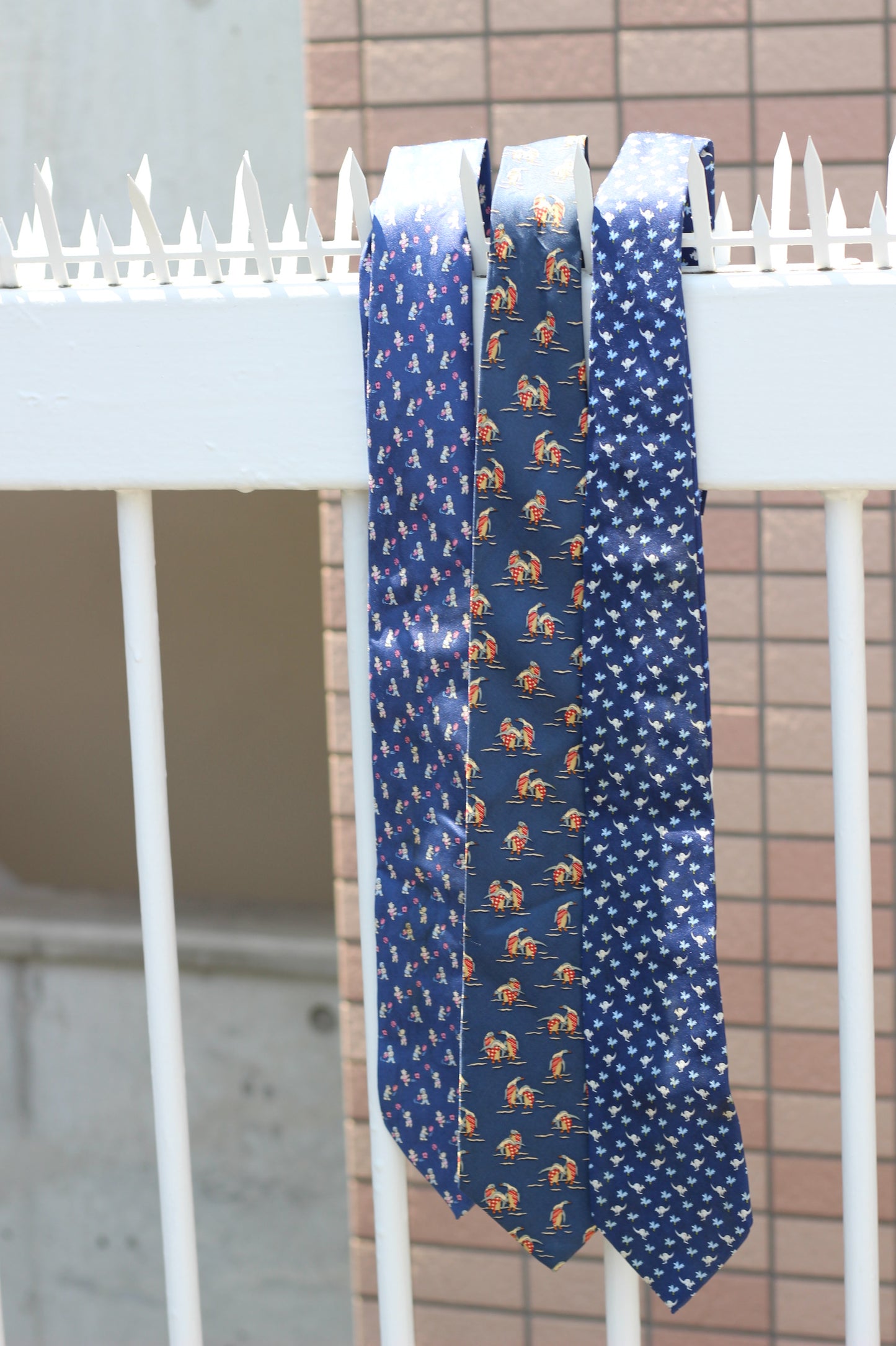 Salvatore Ferragamo Tie x3点