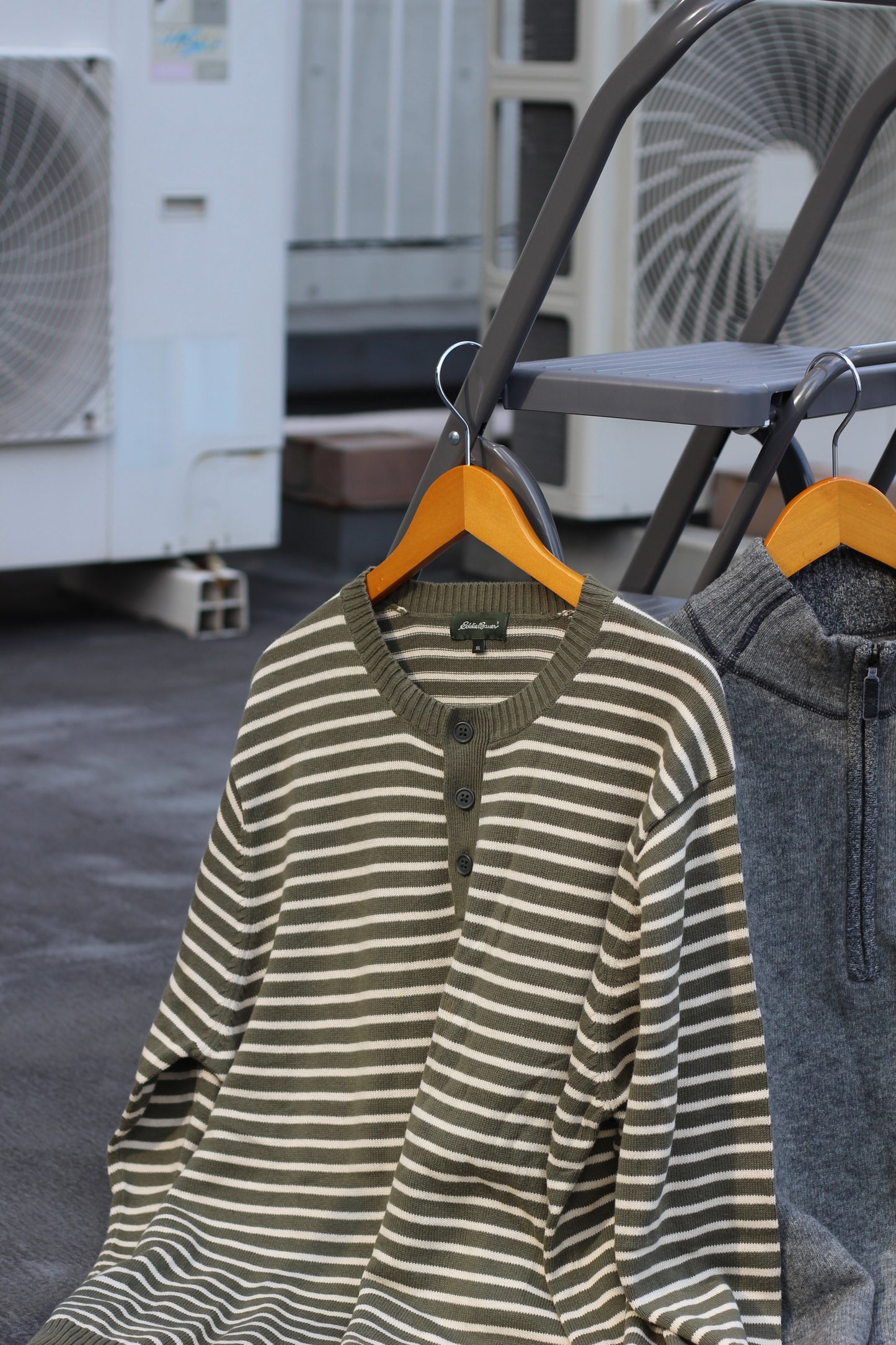 Men's Eddie Bauer Half-Zip & Henley Knit x2点