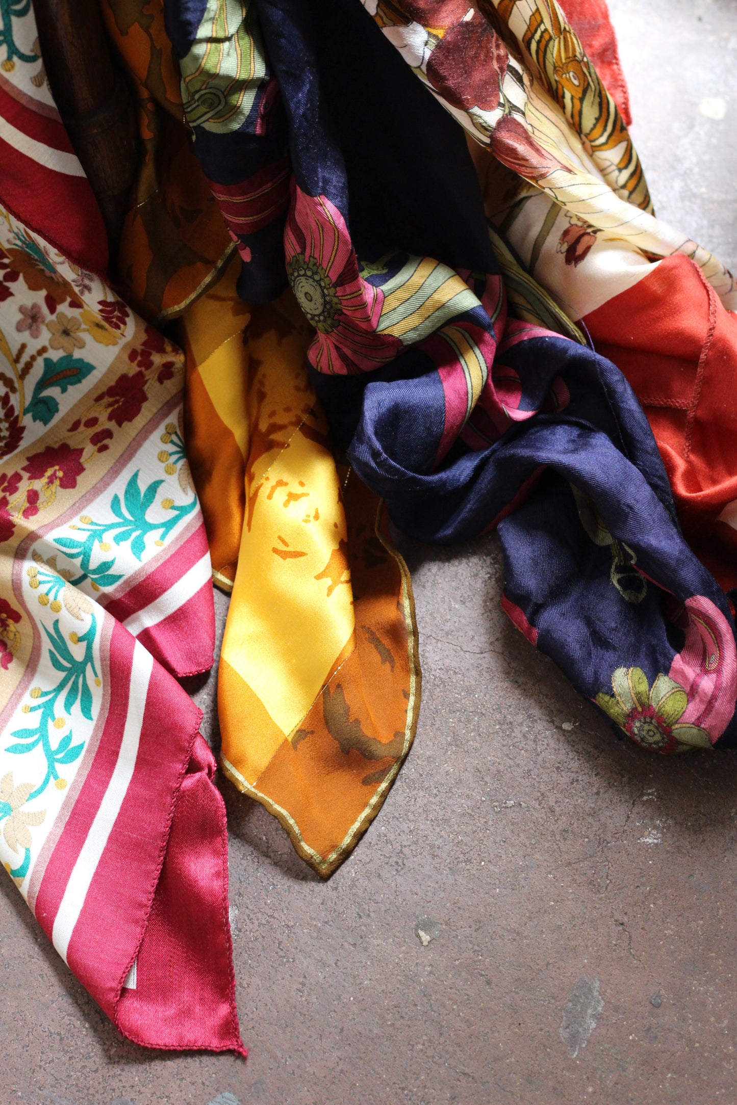 Floral Design Scarf x11点