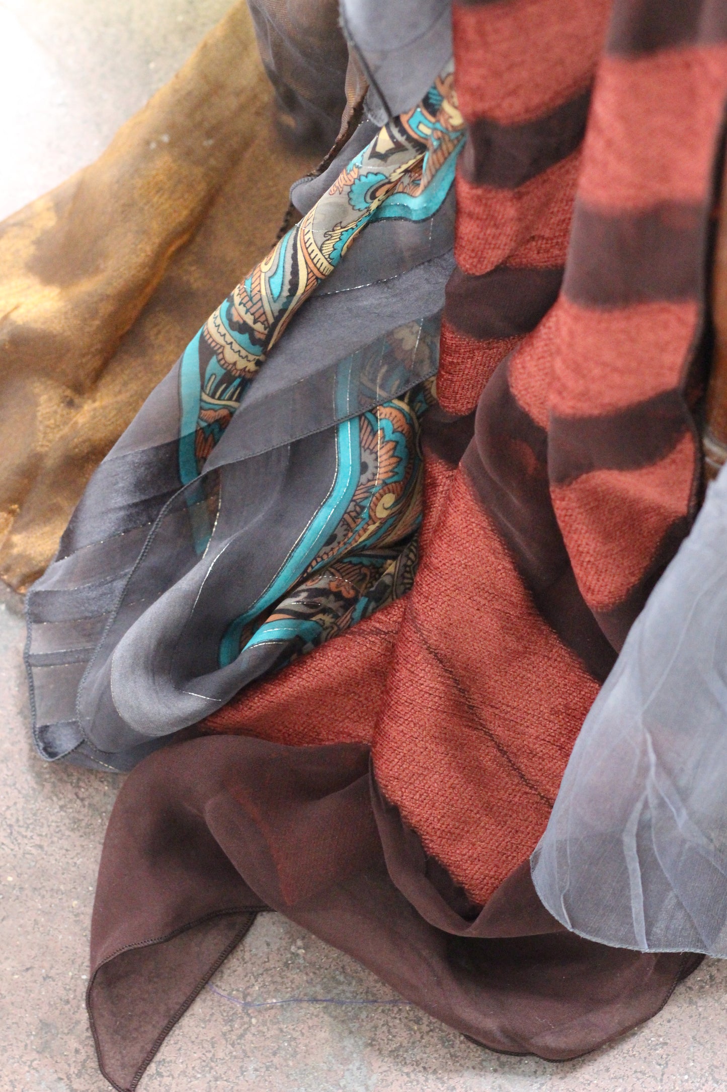 Made In Italy & France Sheer Stole x6点