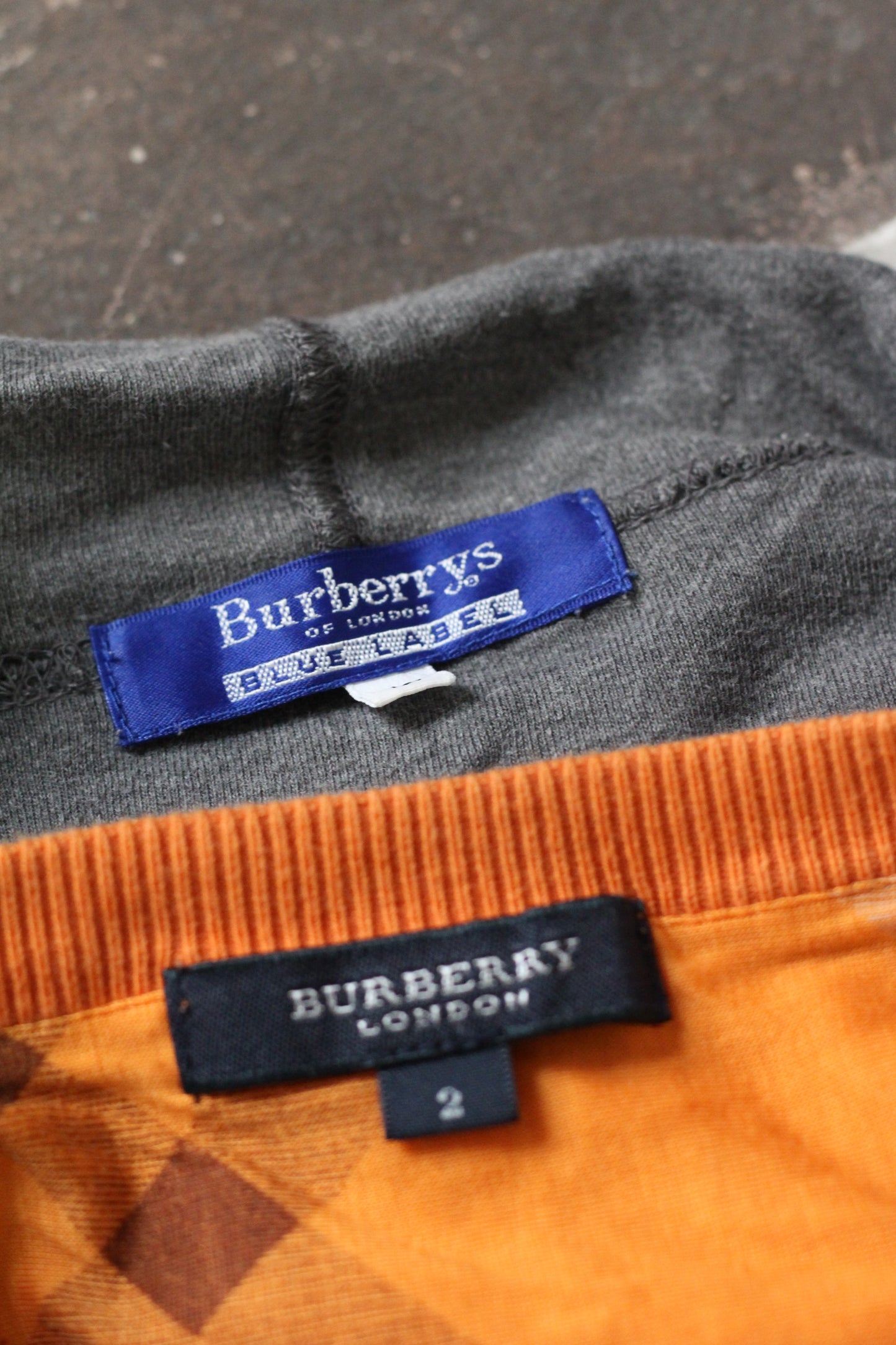 Burberry Tops x2点