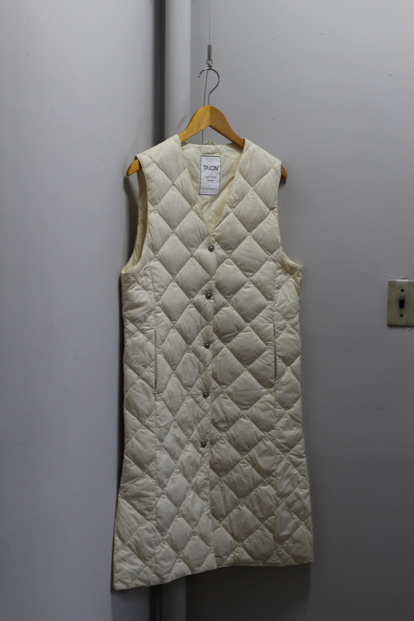 Taion Quilted Down Jacket x2点