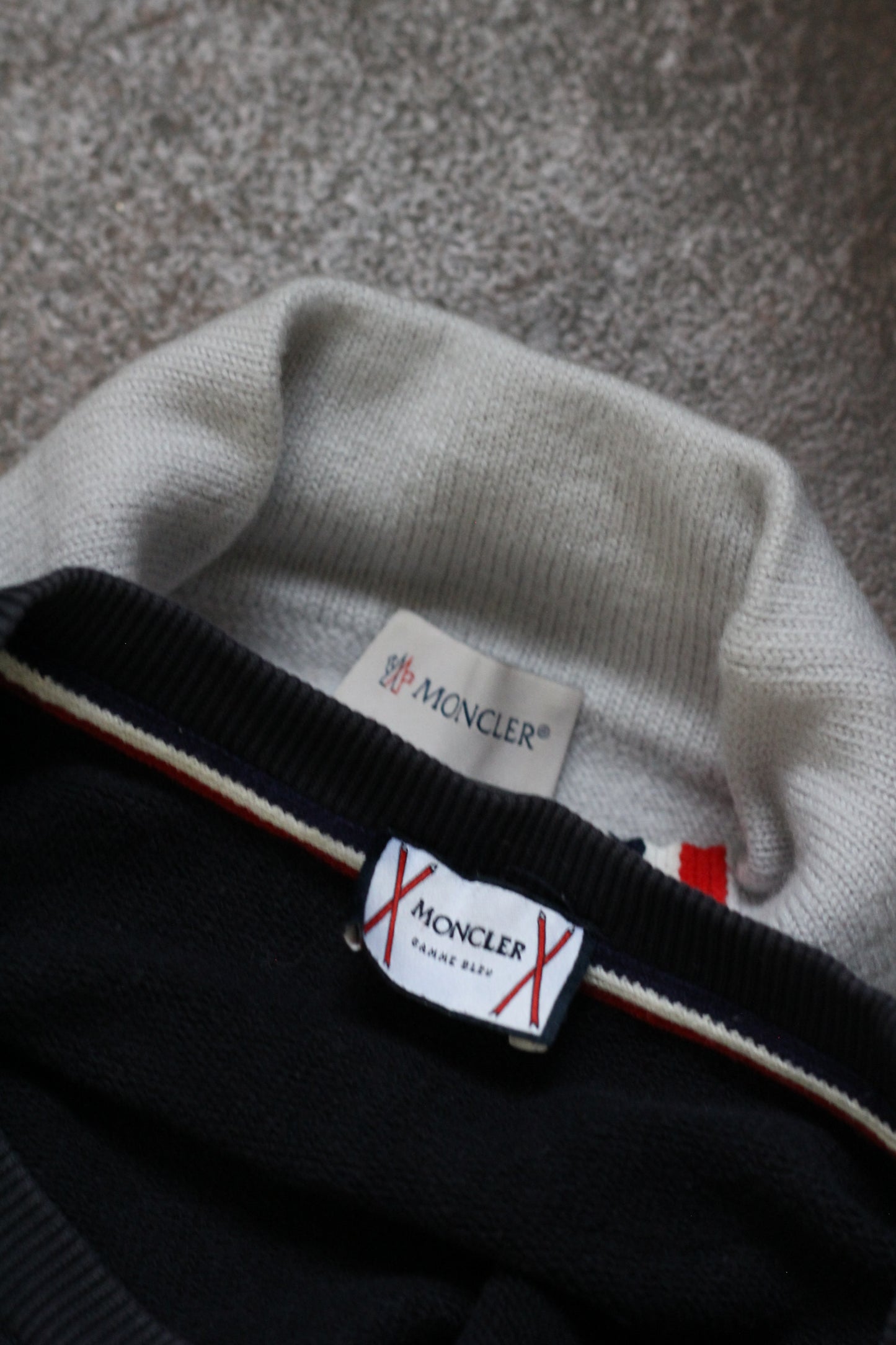 Moncler Sweatshirts & Knitwear x2点