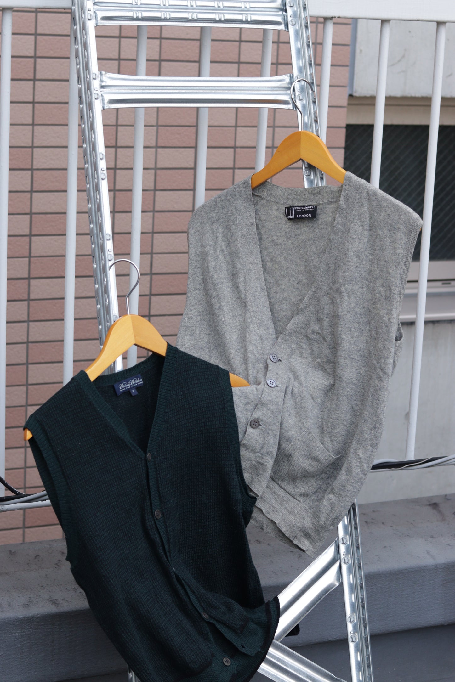 Men's Made In Scotland 100% Cashmere Dunhill & Brooks Brothers Knit Vest x2点