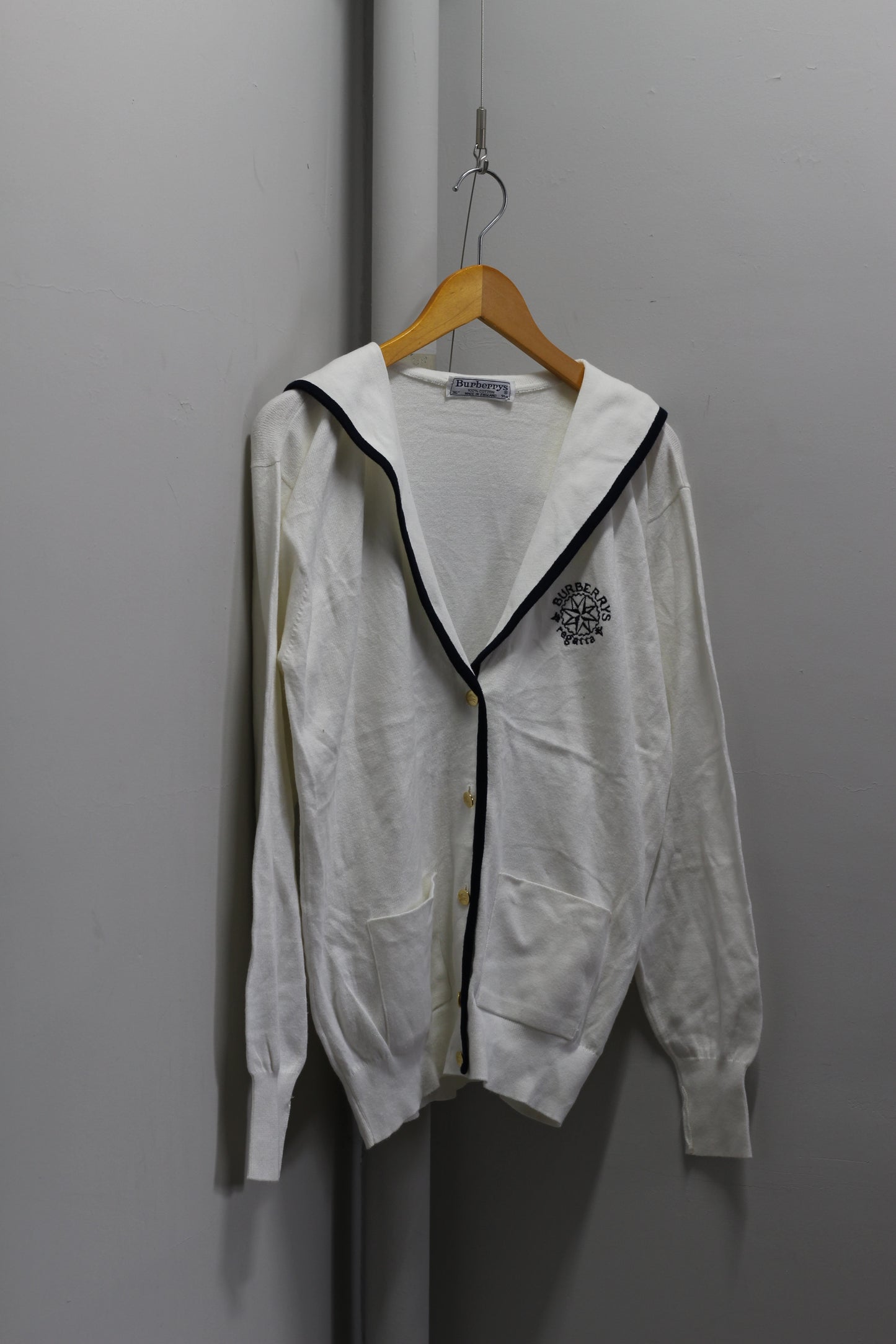 Made In UK Burberrys Gold Button Cardigan x2点