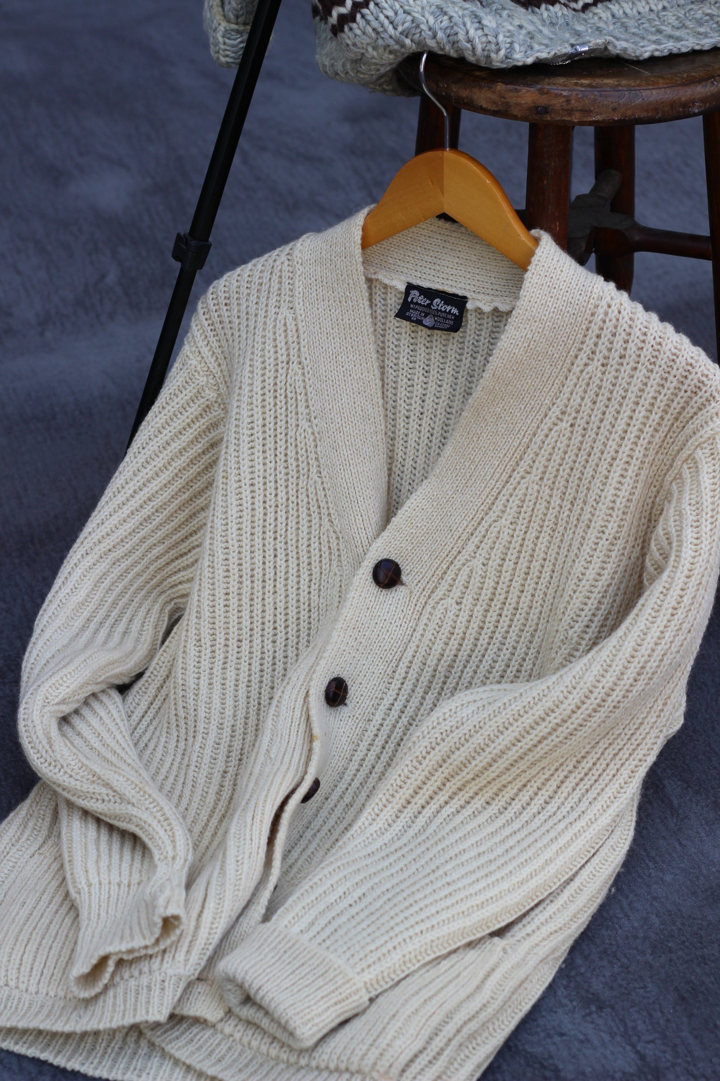 Cowichan Sweaters & Heavy Knitwear x3点