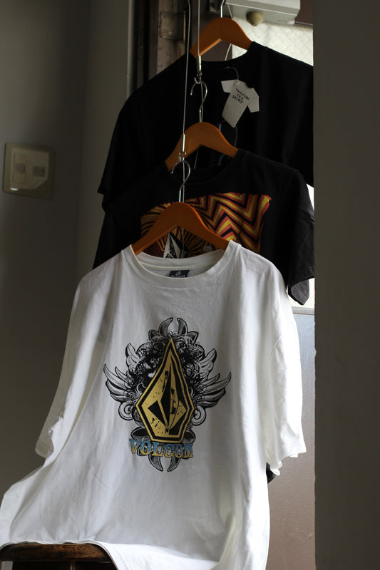 90's-00's Volcom Print T-Shirt x4点