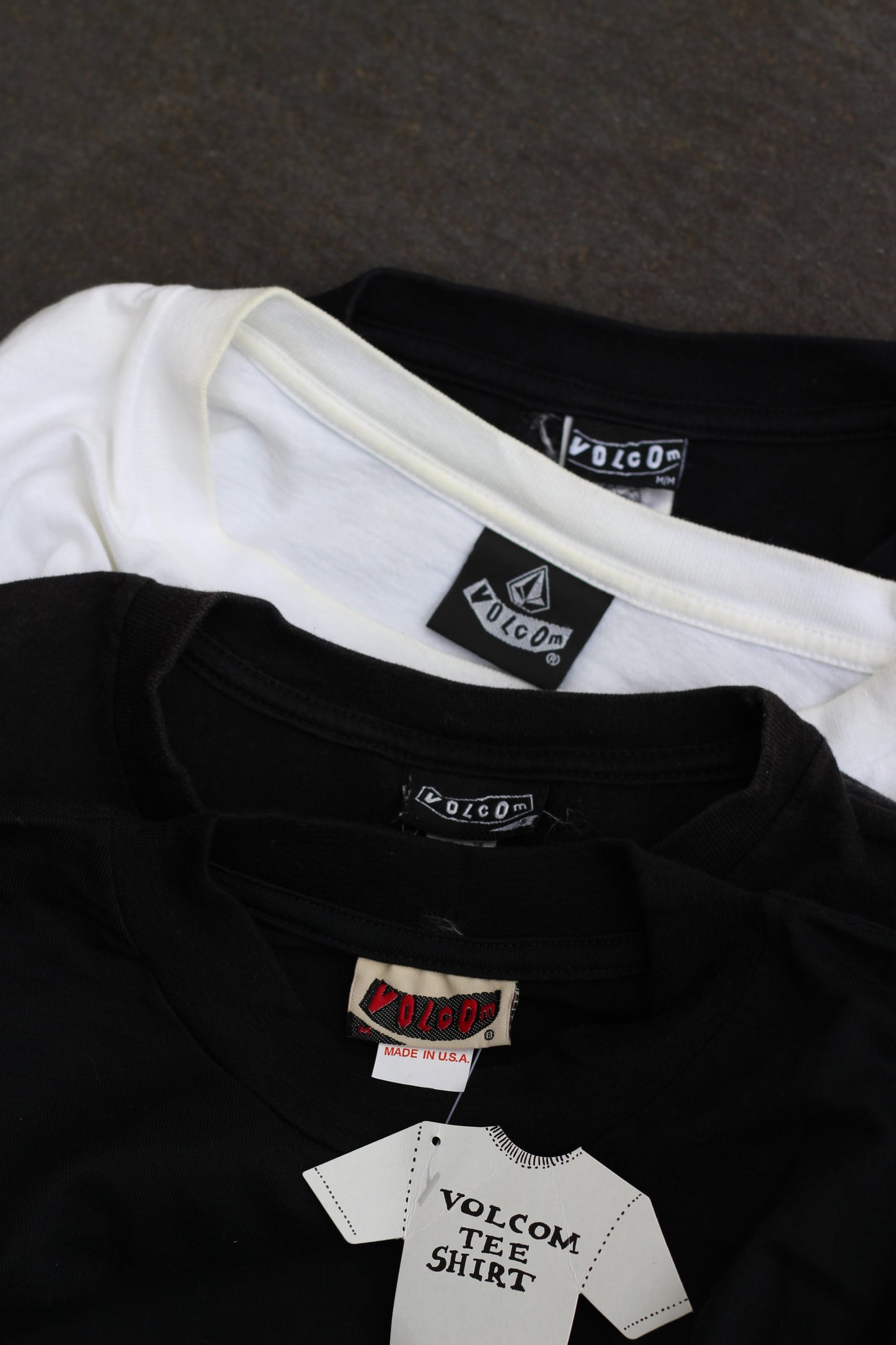 90's-00's Volcom Print T-Shirt x4点
