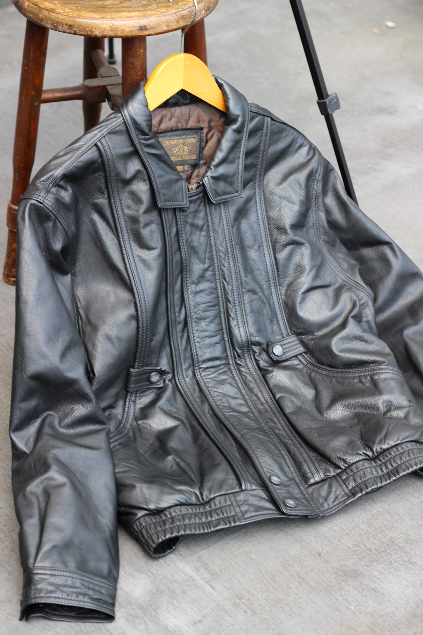 Men's Black Short Leather Jacket x6点