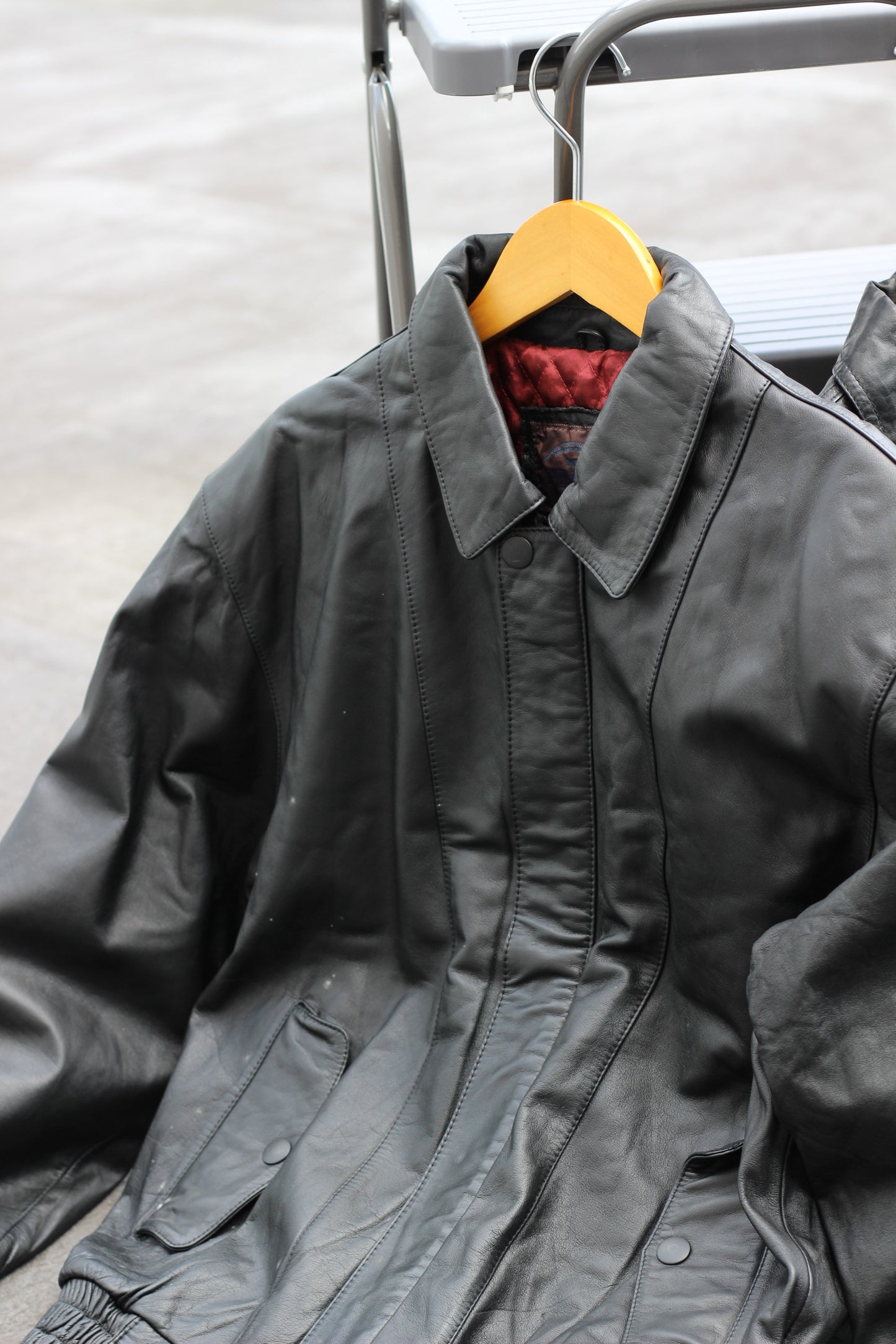 Men's Black Short Leather Jacket x6点