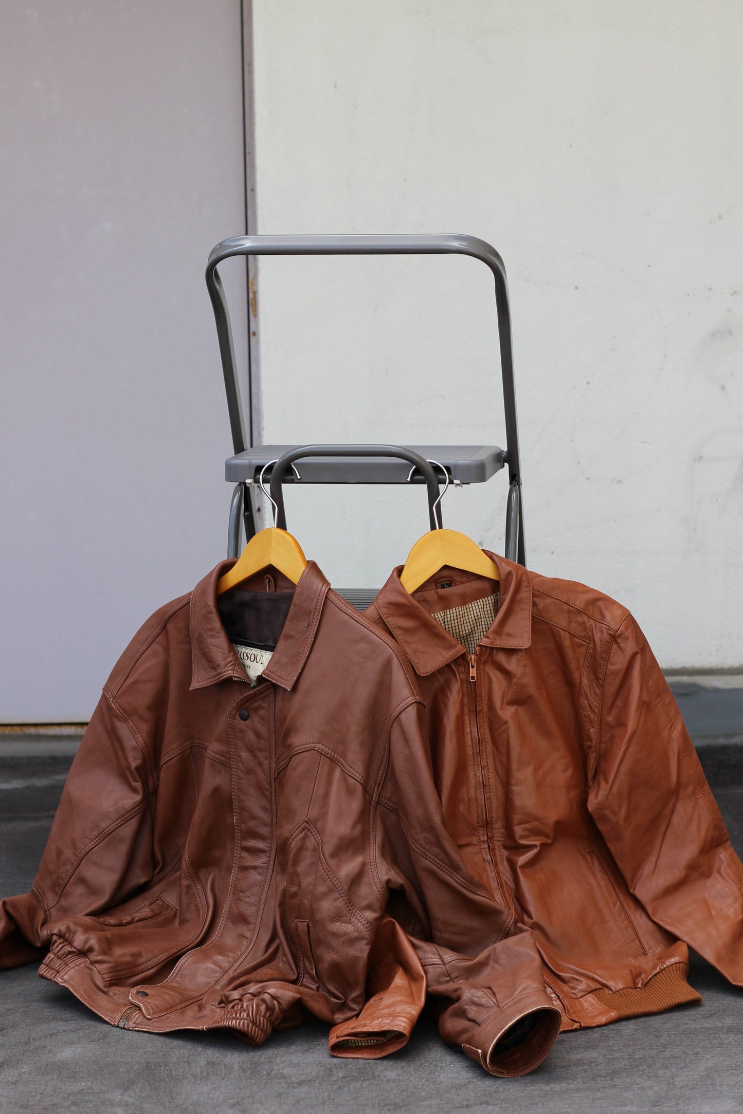 Men's Brown Short Leather Jacket x5点