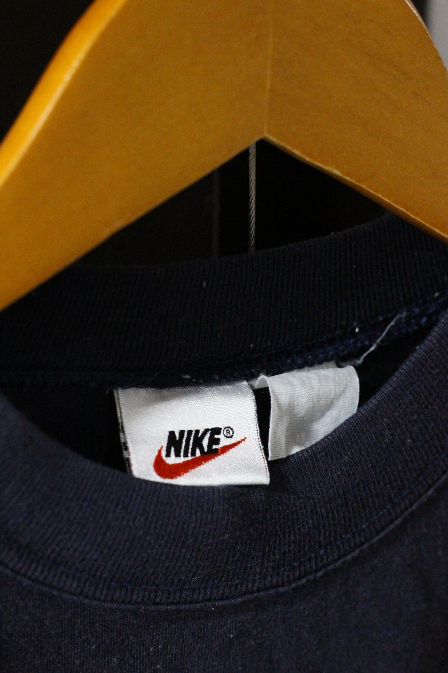 Old NIKE Y2K Style Swoosh Graphic T-Shirt x2点