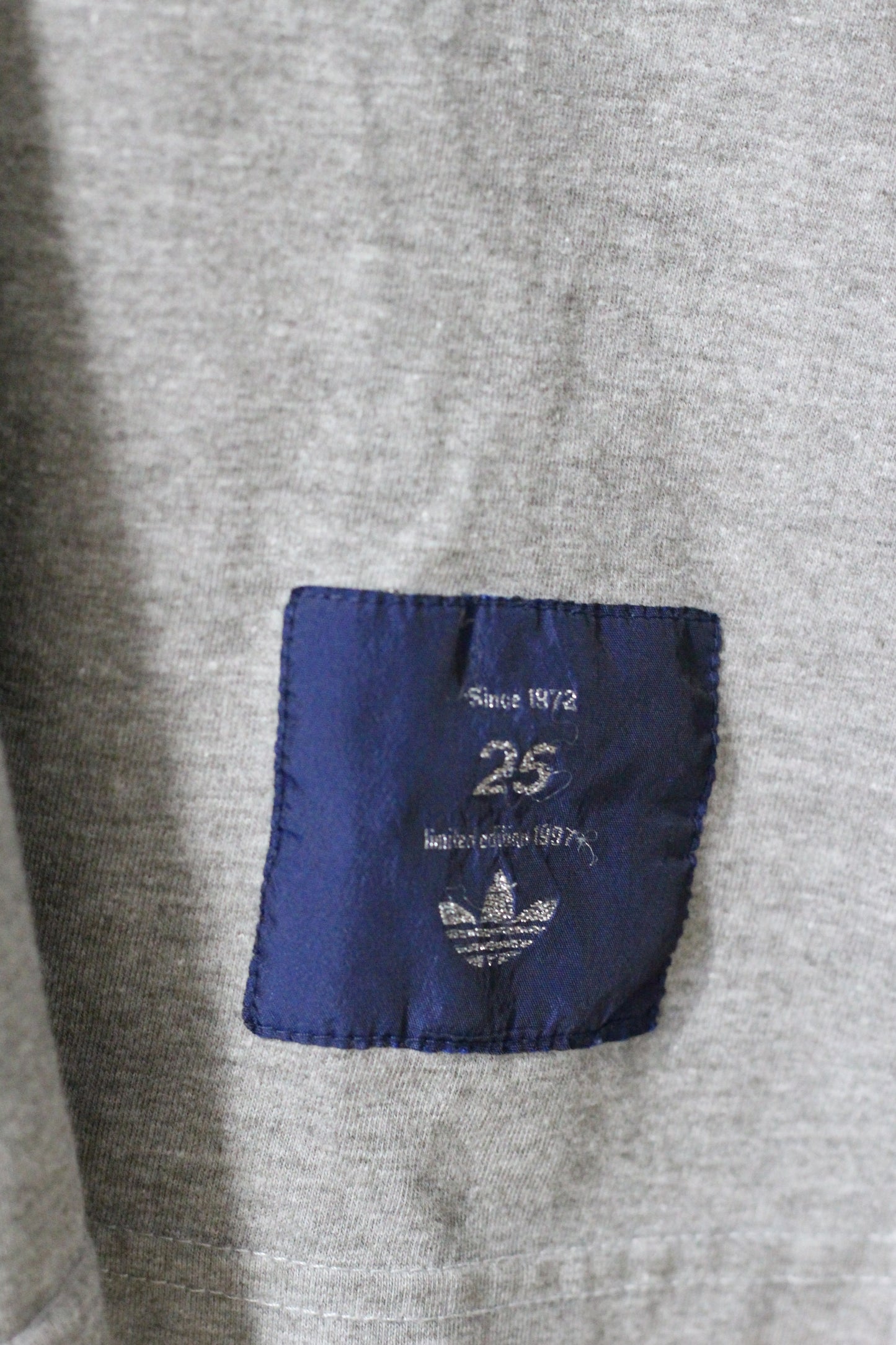 90's adidas Vintage Embroidered Logo T-Shirt x2点