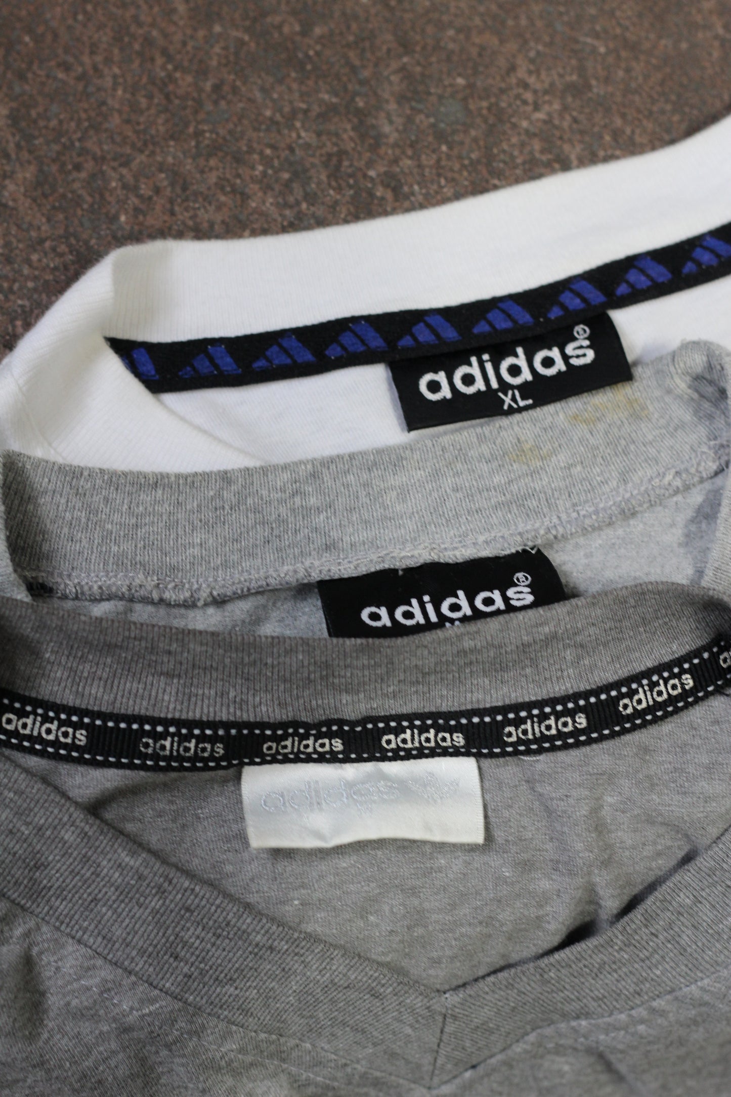 90's adidas Vintage Embroidered Logo T-Shirt x2点