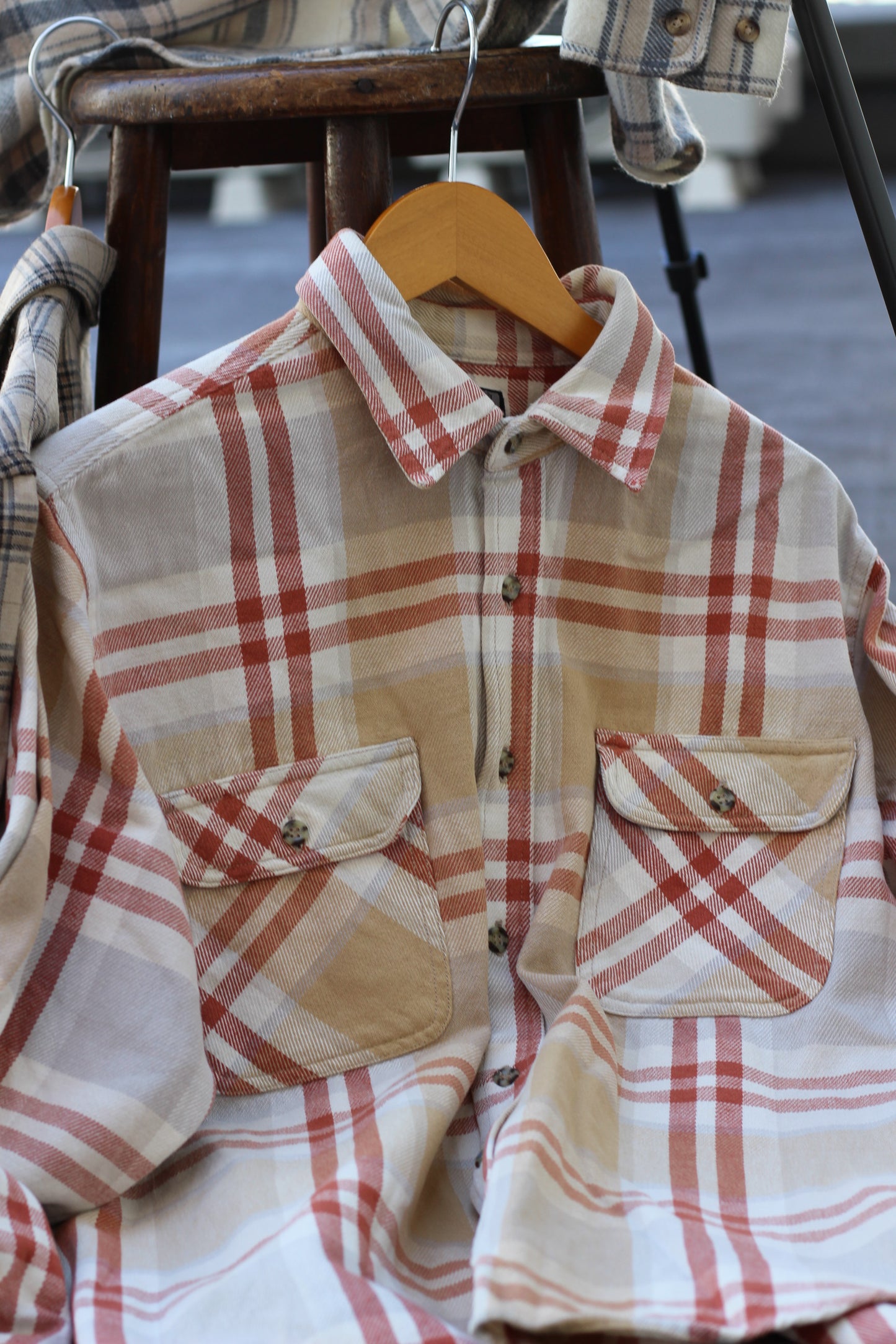 Men's Cream-Based Checked Flannel Shirt x4点