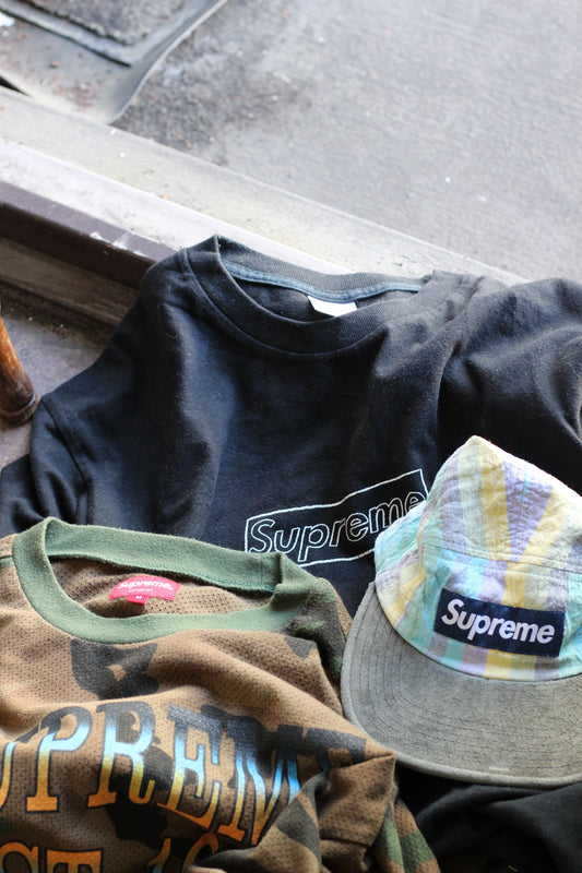 Supreme T-Shirts & Caps x3点