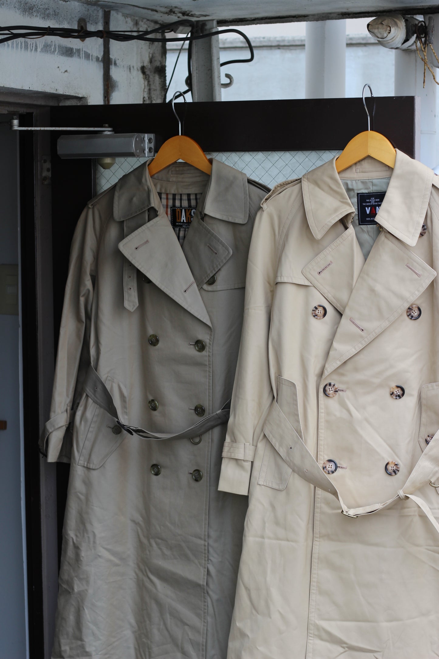 70's Van Jac & 80's DAKS Ivy Style Vintage Trench Coat set x2点