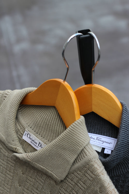 Christian Dior & Salvador Ferragamo Neck Design Knit set x2点