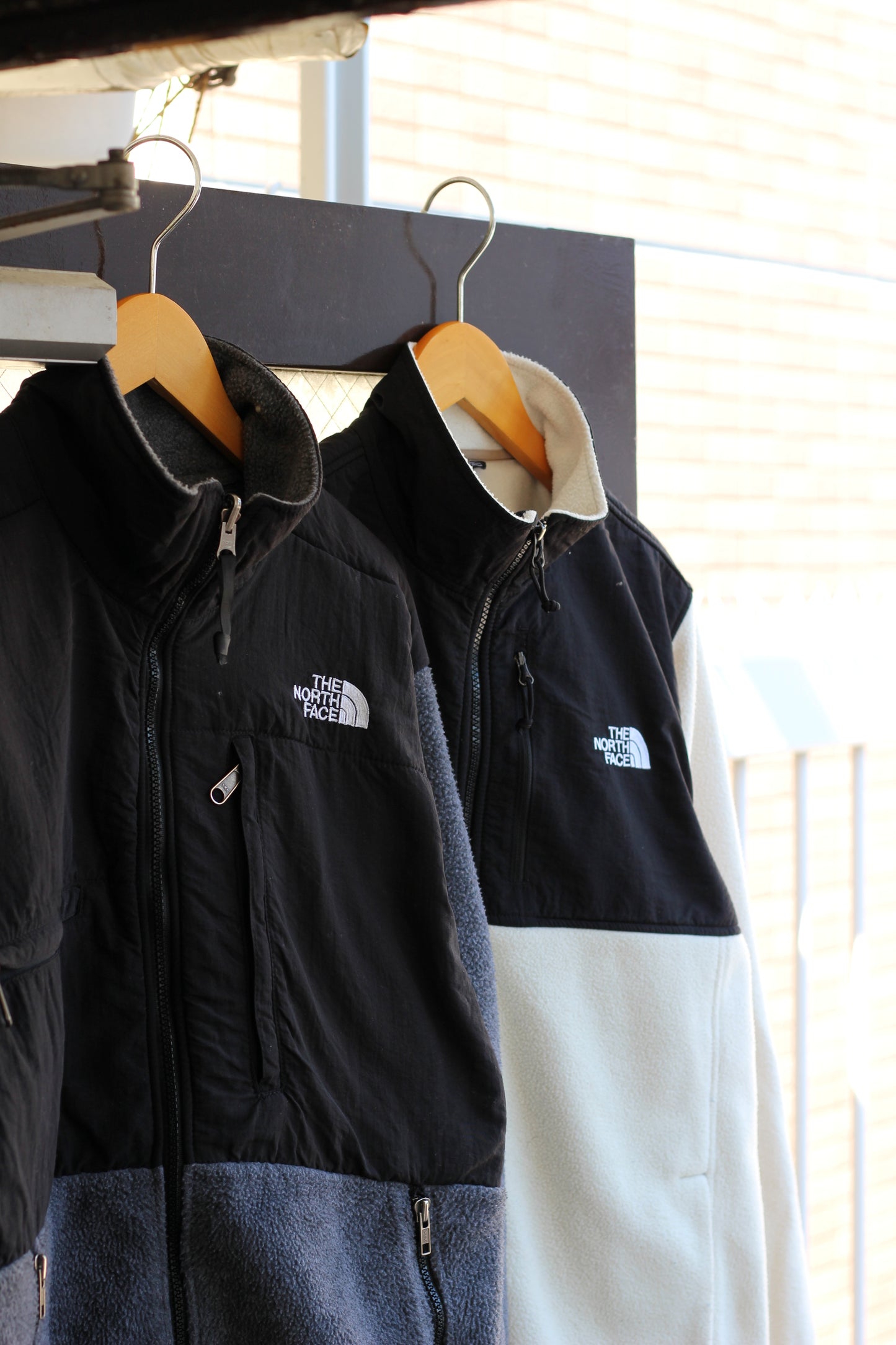 The North Face Nylon & Fleece Panel Zip-Up Jacket set x2点
