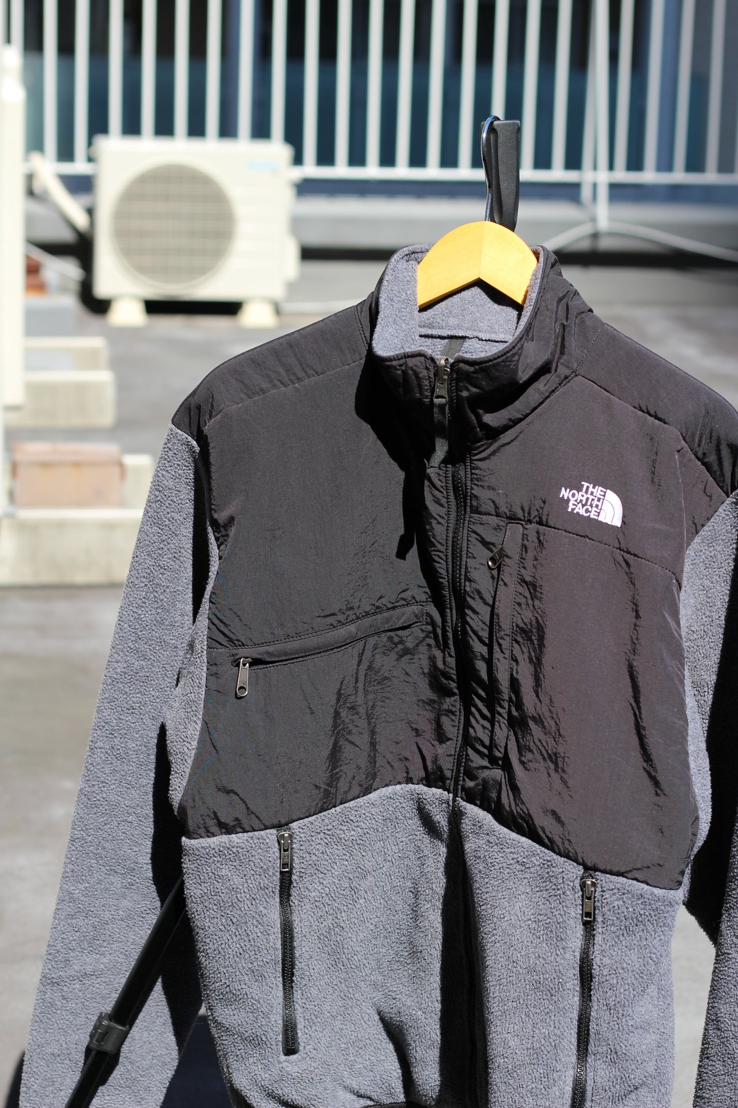 The North Face Nylon & Fleece Panel Zip-Up Jacket set x2点