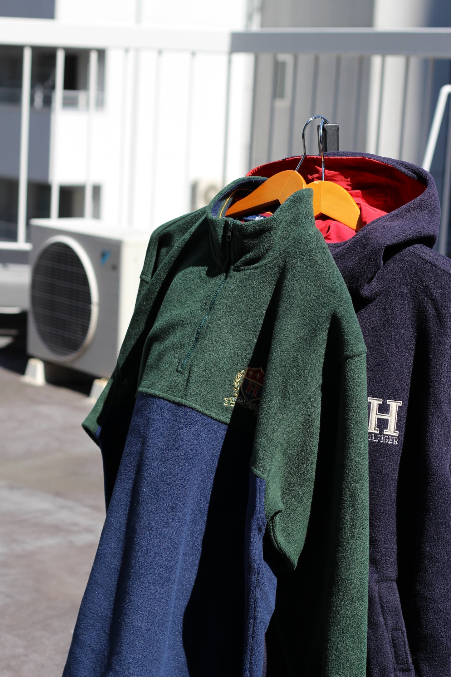 90's Tommy Hilfiger Reversible & Fleece Zip-Up Jacket set x2点