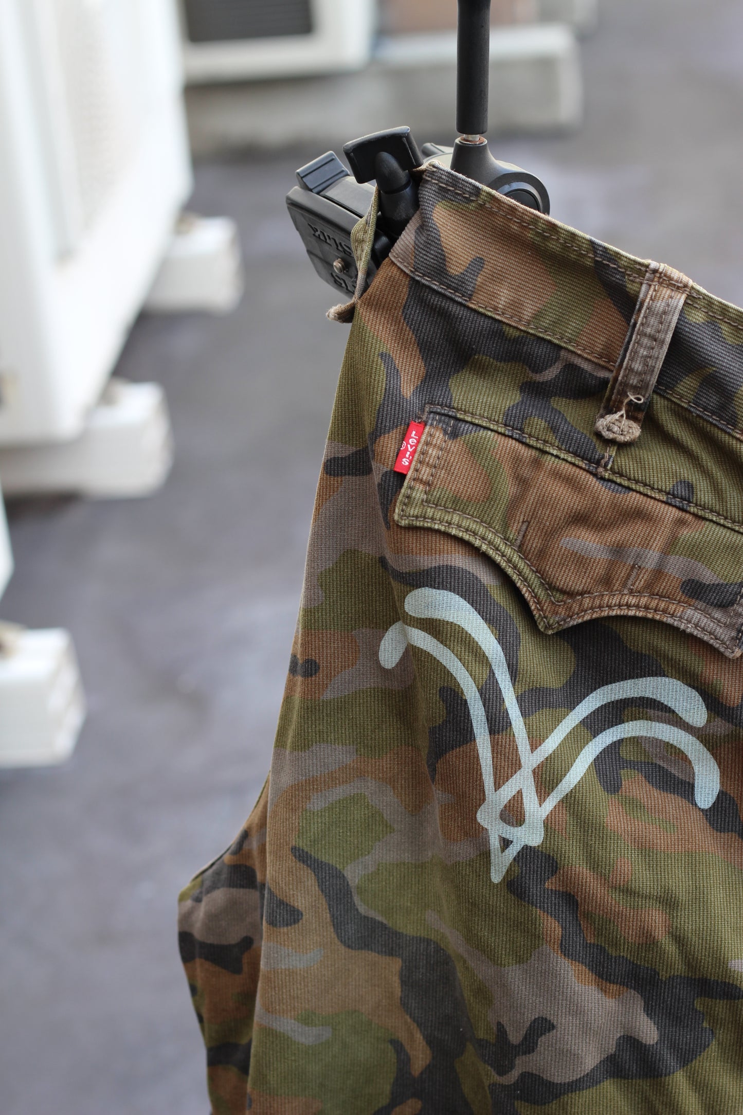 Levi's & Omnigod Camo Cargo Pants set x2点