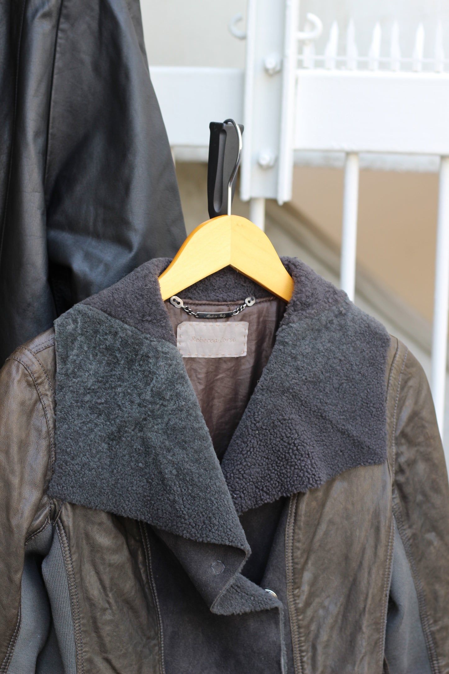 Women's Genuine Leather Jacket x32点