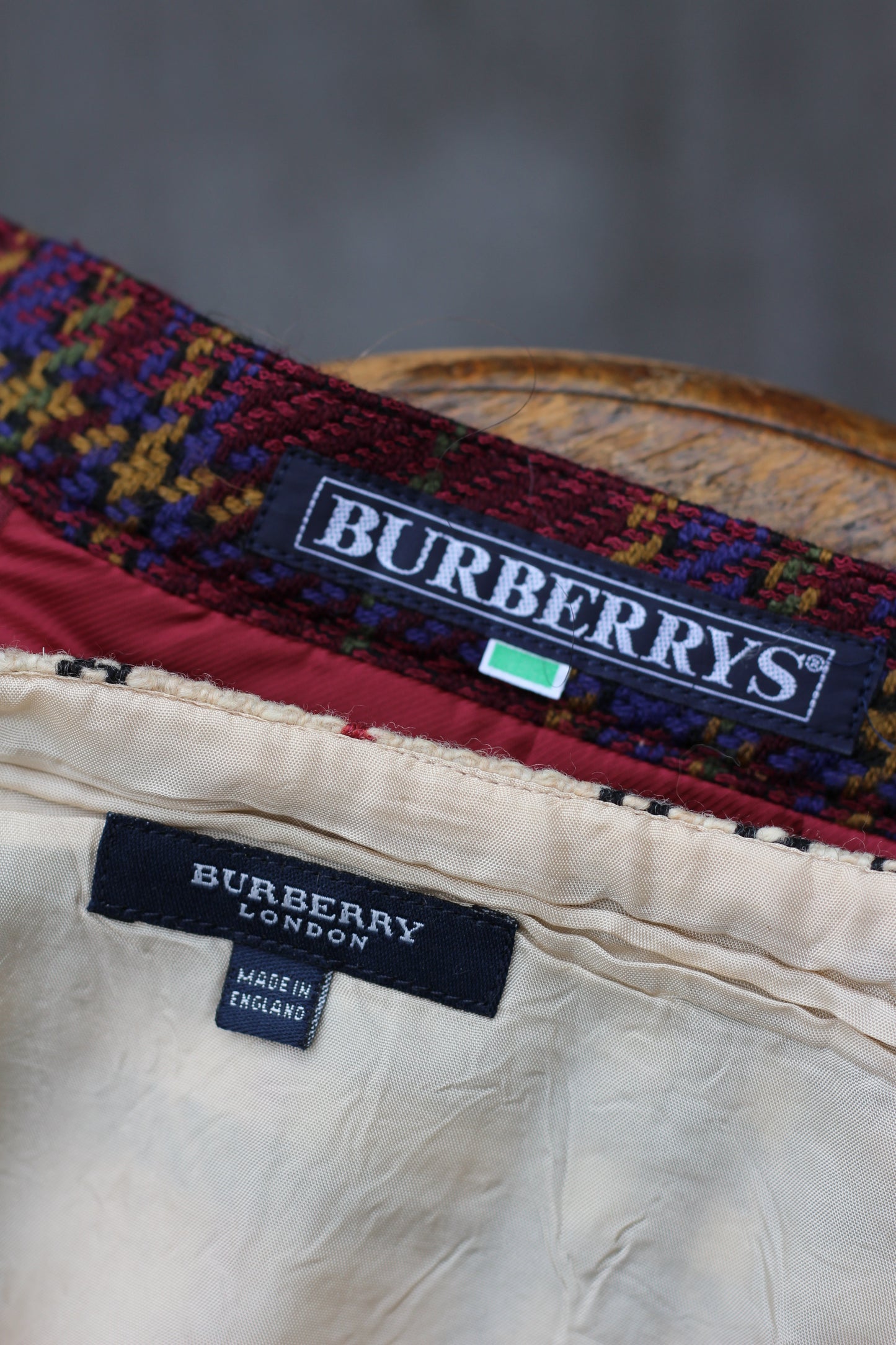 Burberry Wool Check Skirt set x2点