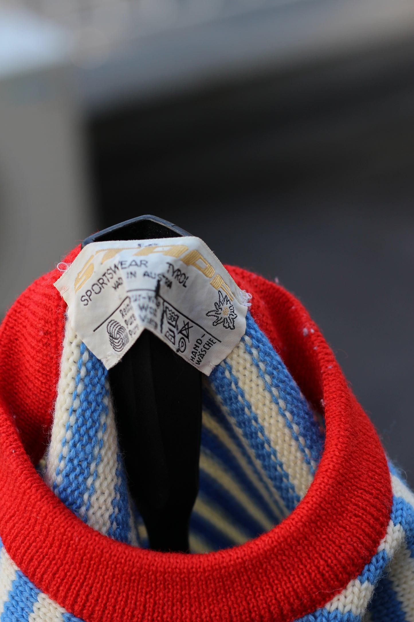 Women's Vintage Made In Ireland & Austria Knitwear x3点