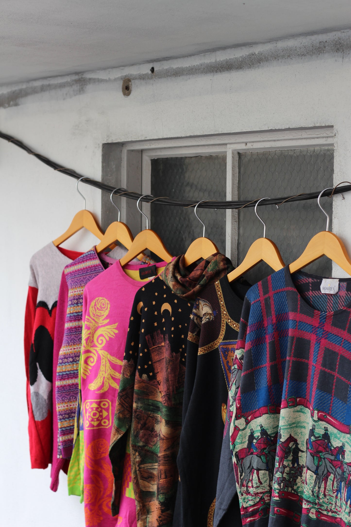 Made In Italy Women's Vintage All-Over Print Knit Sweater set x5点