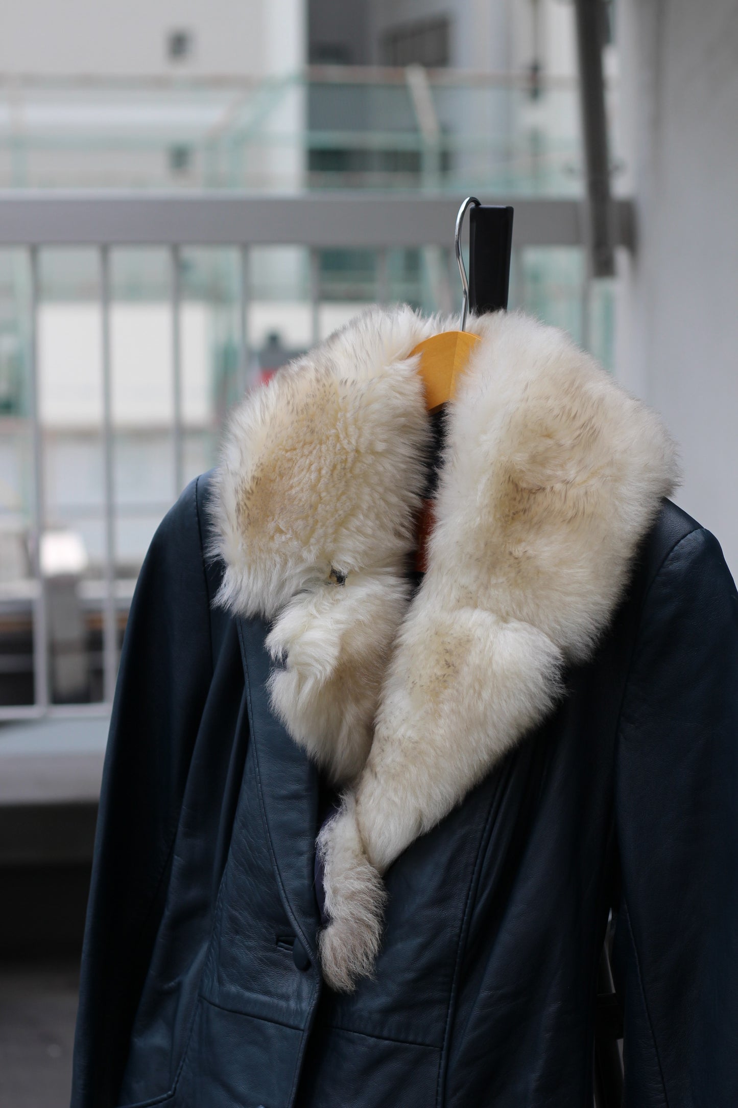 Women's Euro Vintage Leather Fur Coat x3点