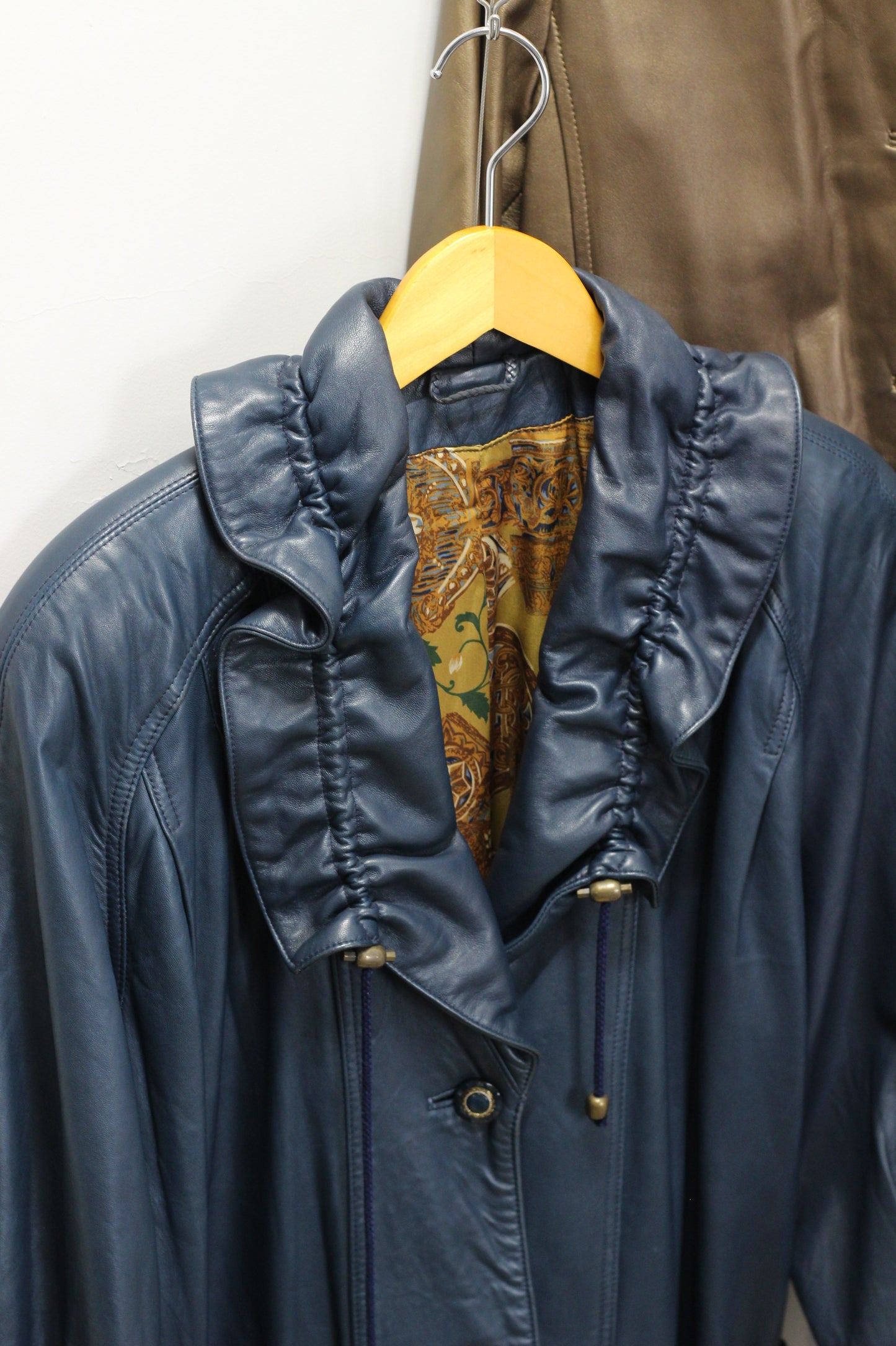 Vintage ladies design Leather Coat x4点