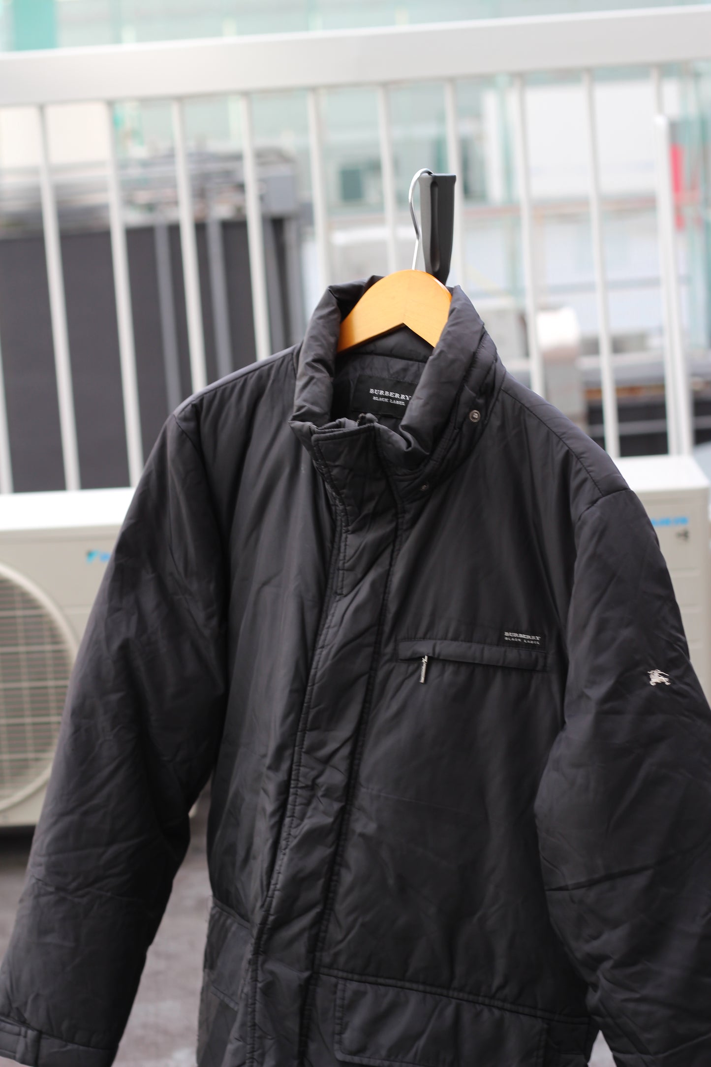 Burberry Outerwear x4点