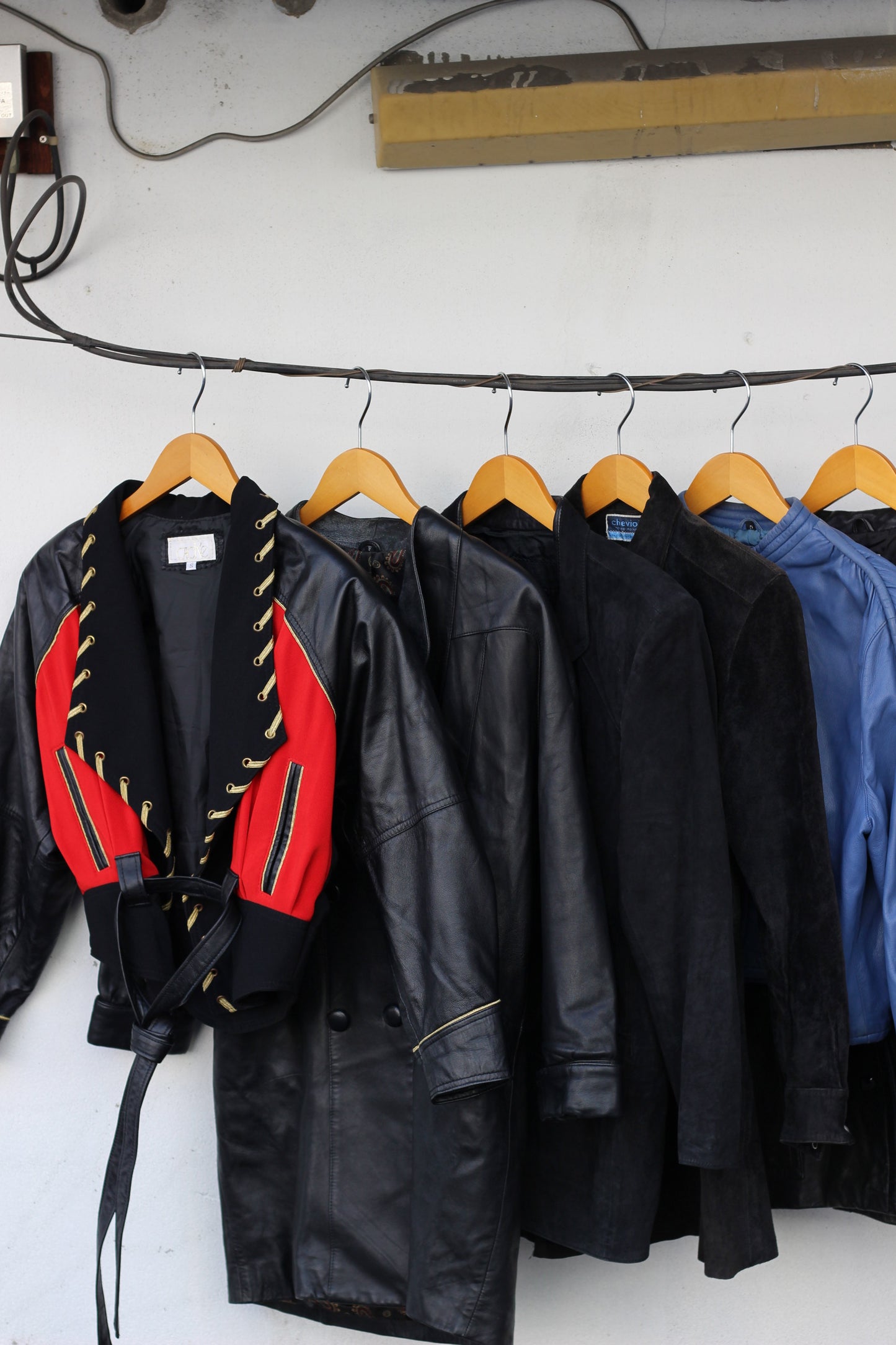 Ladies leather jacket x6点