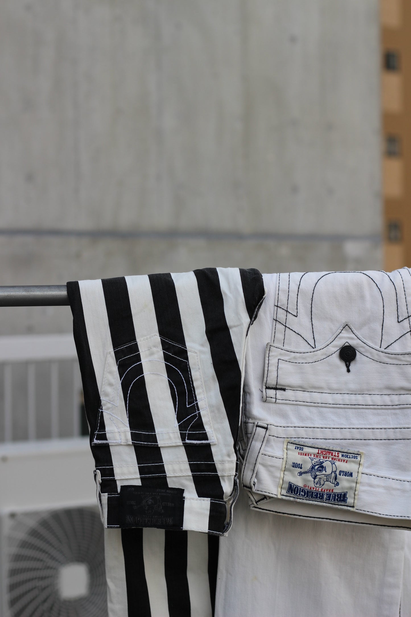 True Religion Bottoms x2点