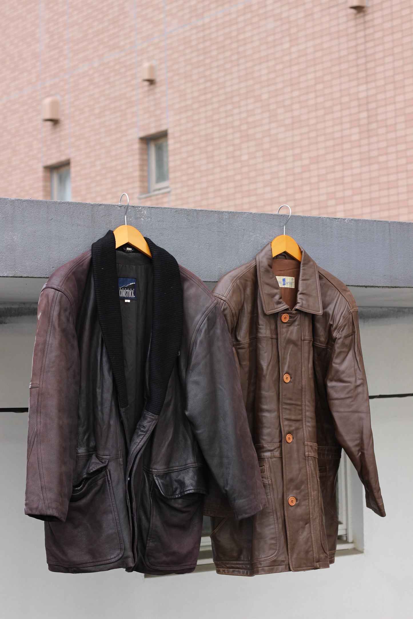 Men's brown leather jacket x4点