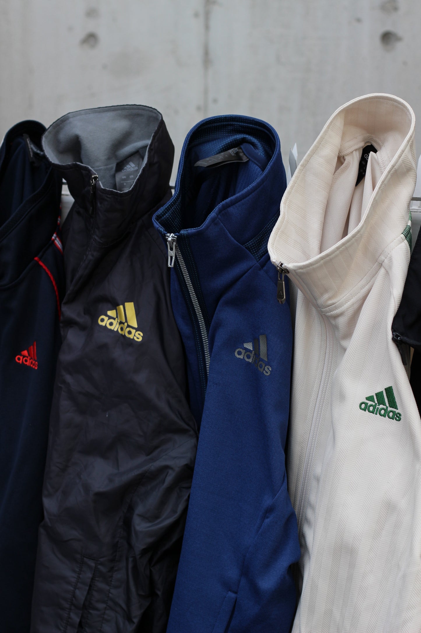 adidas track jacket x9点