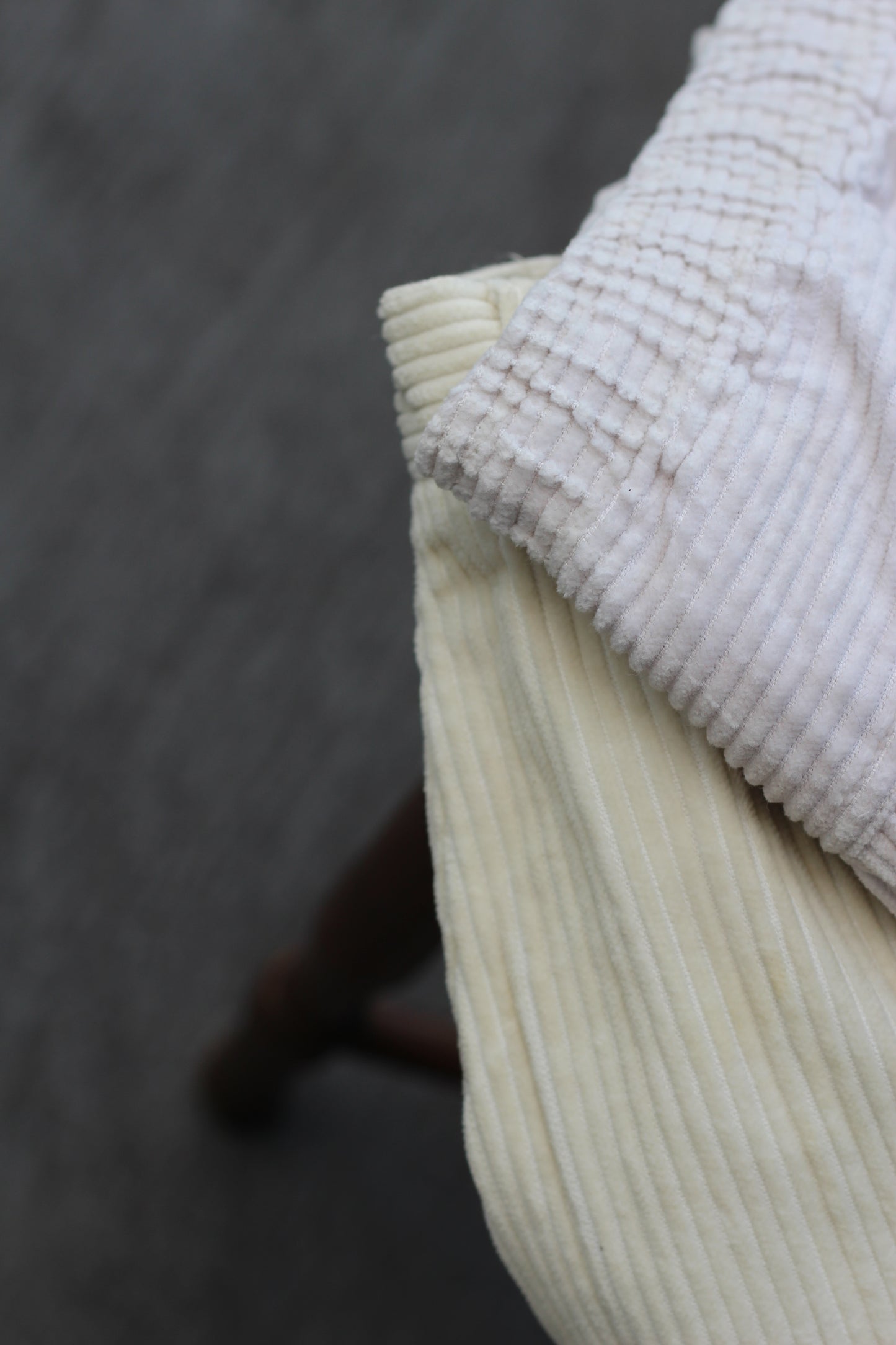 Men's Off-White Corduroy Bottoms x3点