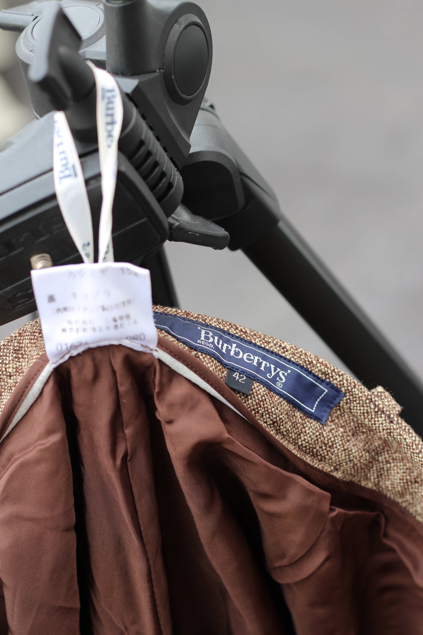 Gucci & Burberry Bottoms x2点