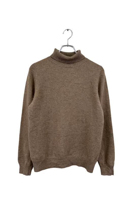 Ladies cashmere knit sweater