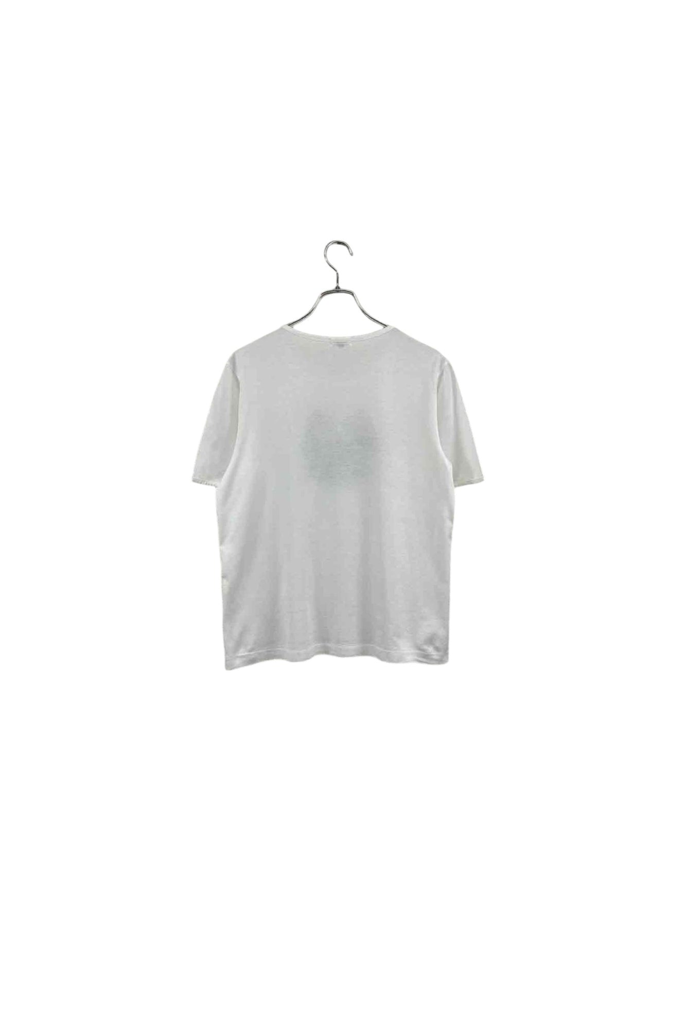 Burberry's white T-shirt
