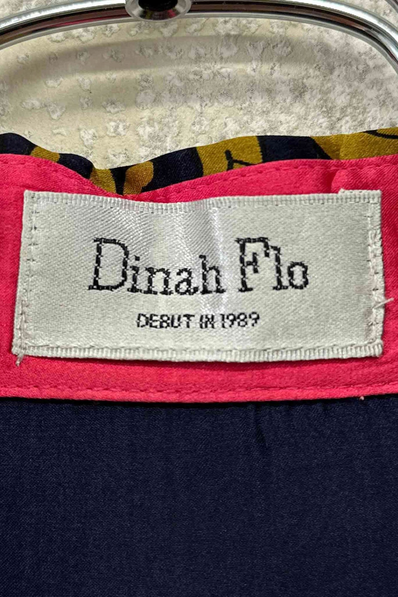 黛娜·弗洛 (Dinah Flo) 海军蓝衬衫