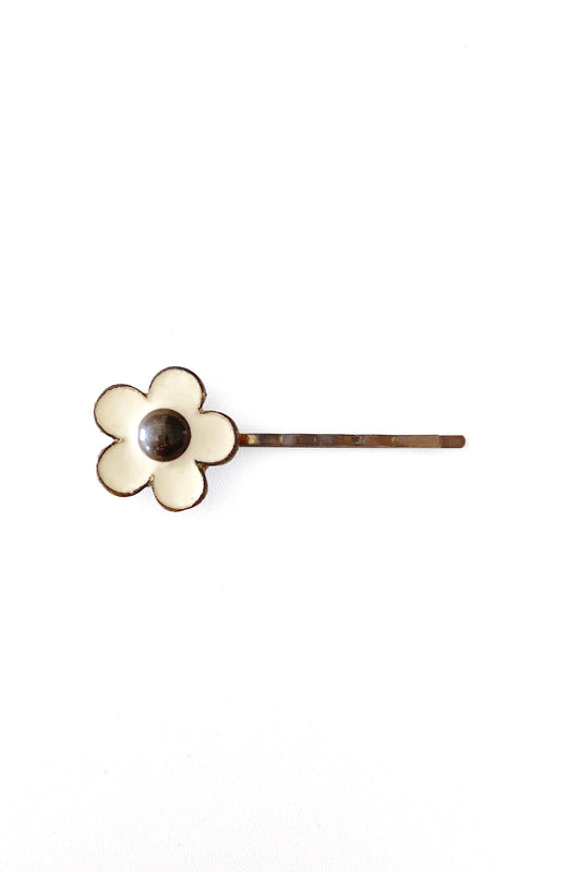 Vintage flower hair pin 花が咲く
