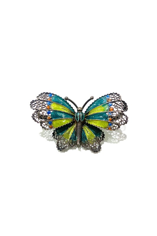 Vintage butterfly motif brooch 優雅な繊細さ