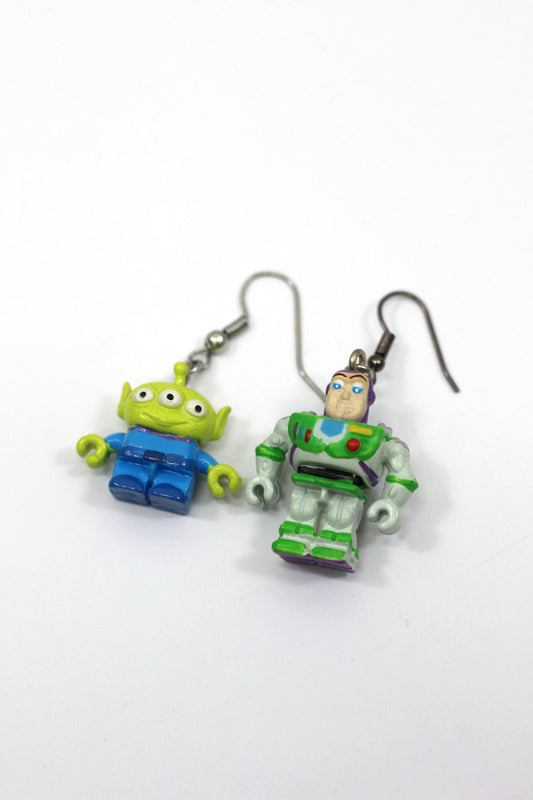 Vintage toy story pierce to the other side of the universe