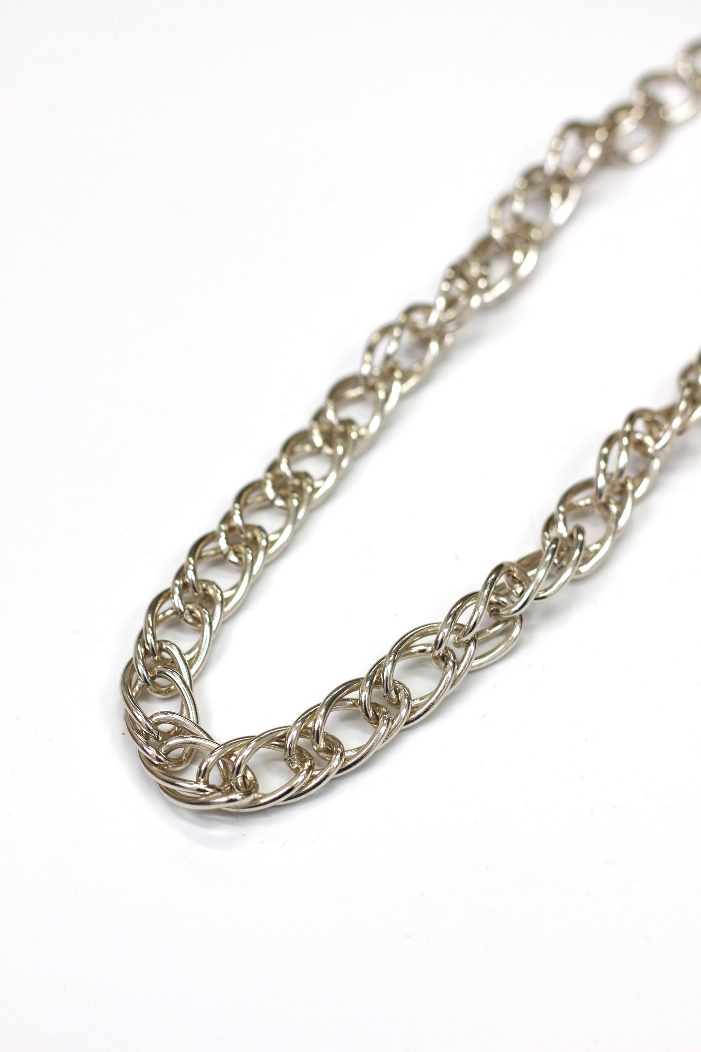 Vintage silver chain necklace 気高い輝き