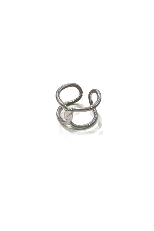 Vintage silver ring - Connected charm