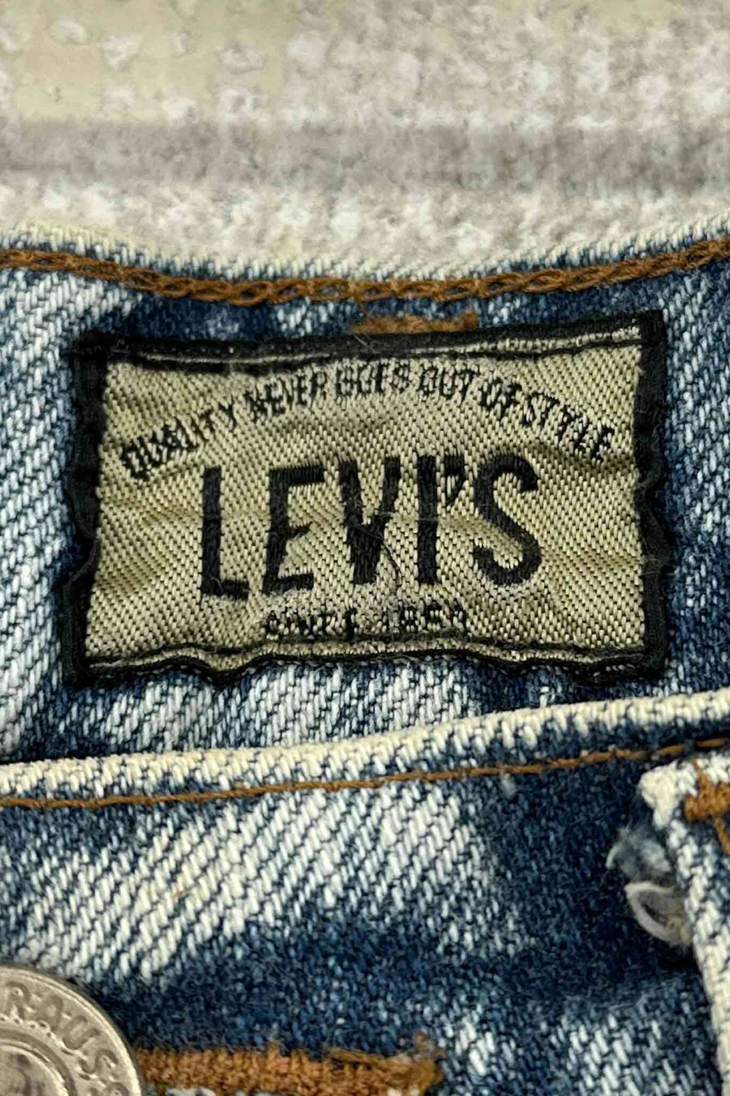 90 年代 Levi's 牛仔裤