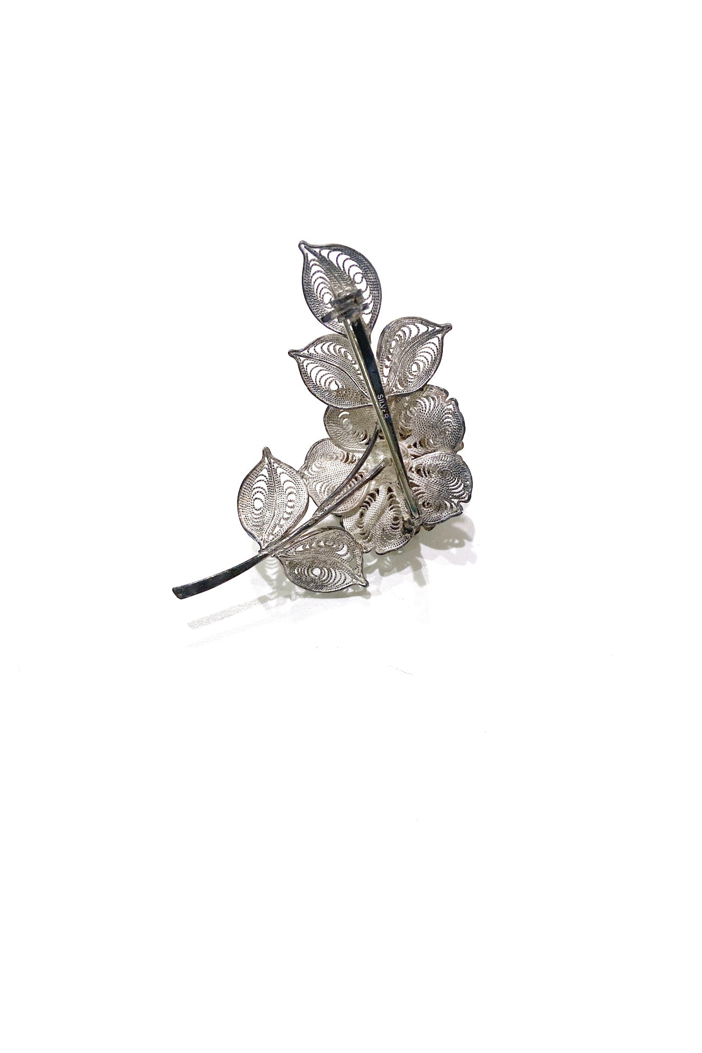 Vintage rose silver brooch バラの魅力